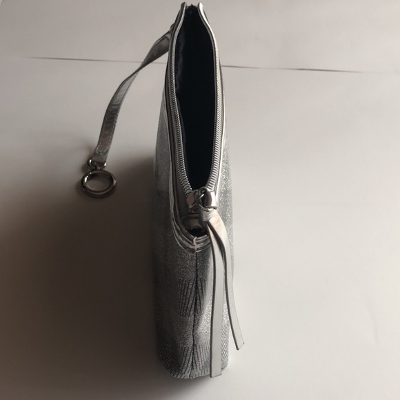 Burberry Bag - Picture 11 of 13